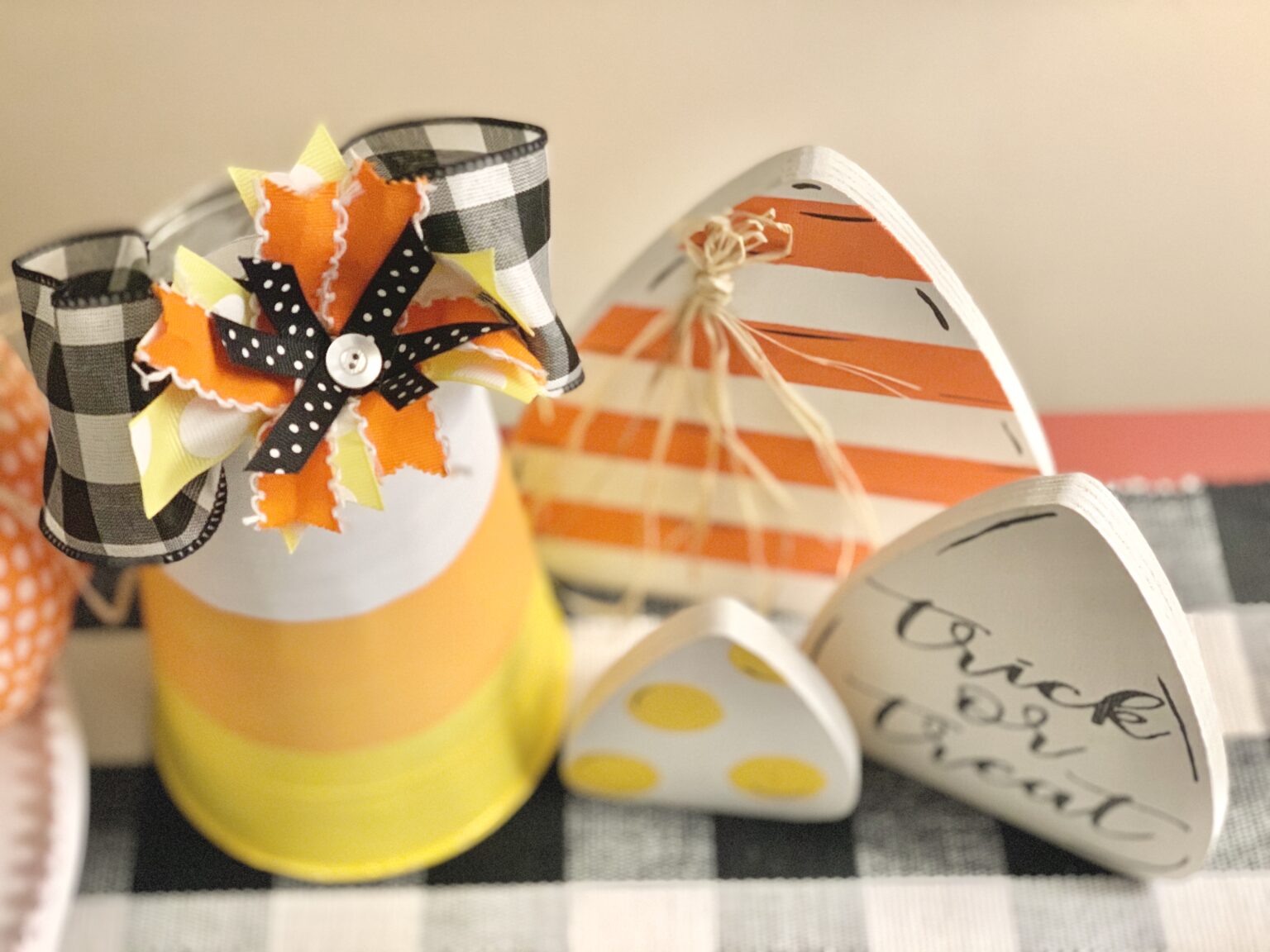 Candy Corn Vase DIY